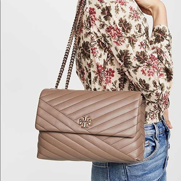Tory Burch Handbags - Tory Burch Taupe Kira Chevron Shoulder Bag